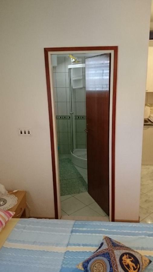 מלון שיבניק Apartman Palme מראה חיצוני תמונה