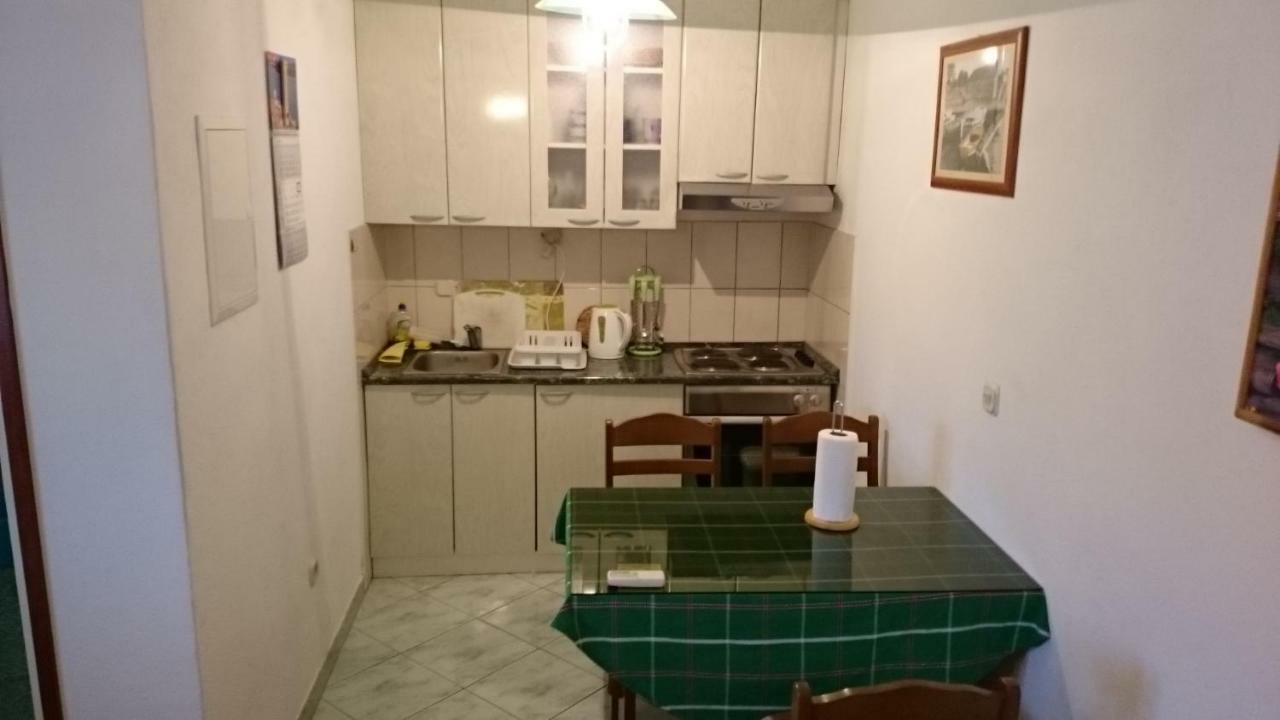 מלון שיבניק Apartman Palme מראה חיצוני תמונה